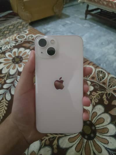Apple iPhone 13