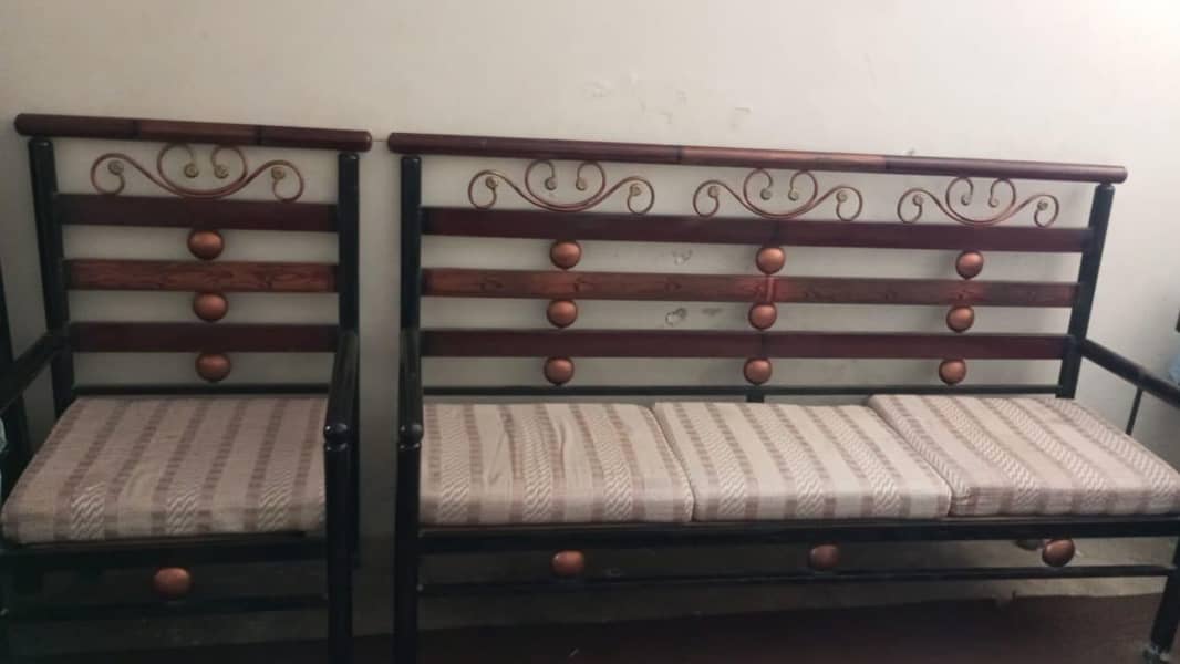 iron SOFA SET & SETI 0