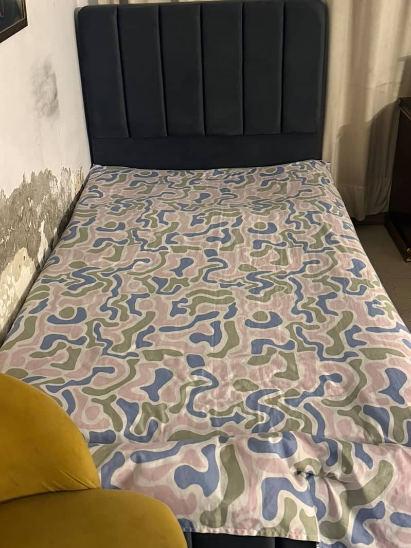 Single bed slightly used 3