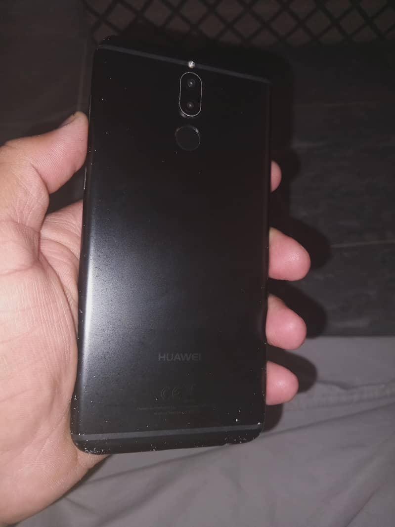 Huawei Mate 10 Lite 5