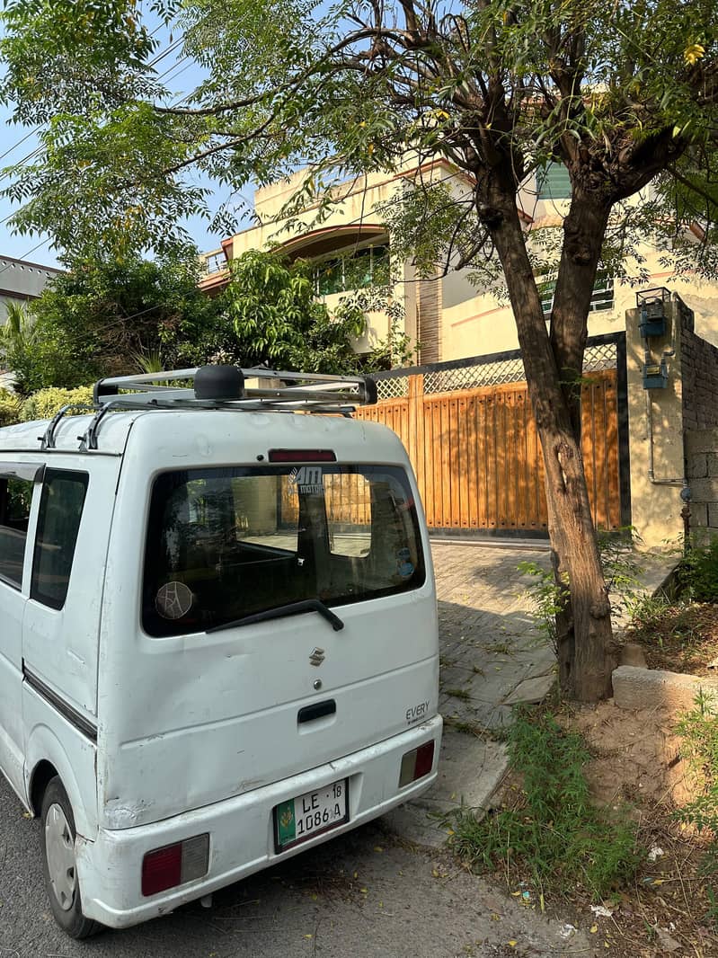 Suzuki Every Wagon 2012 2