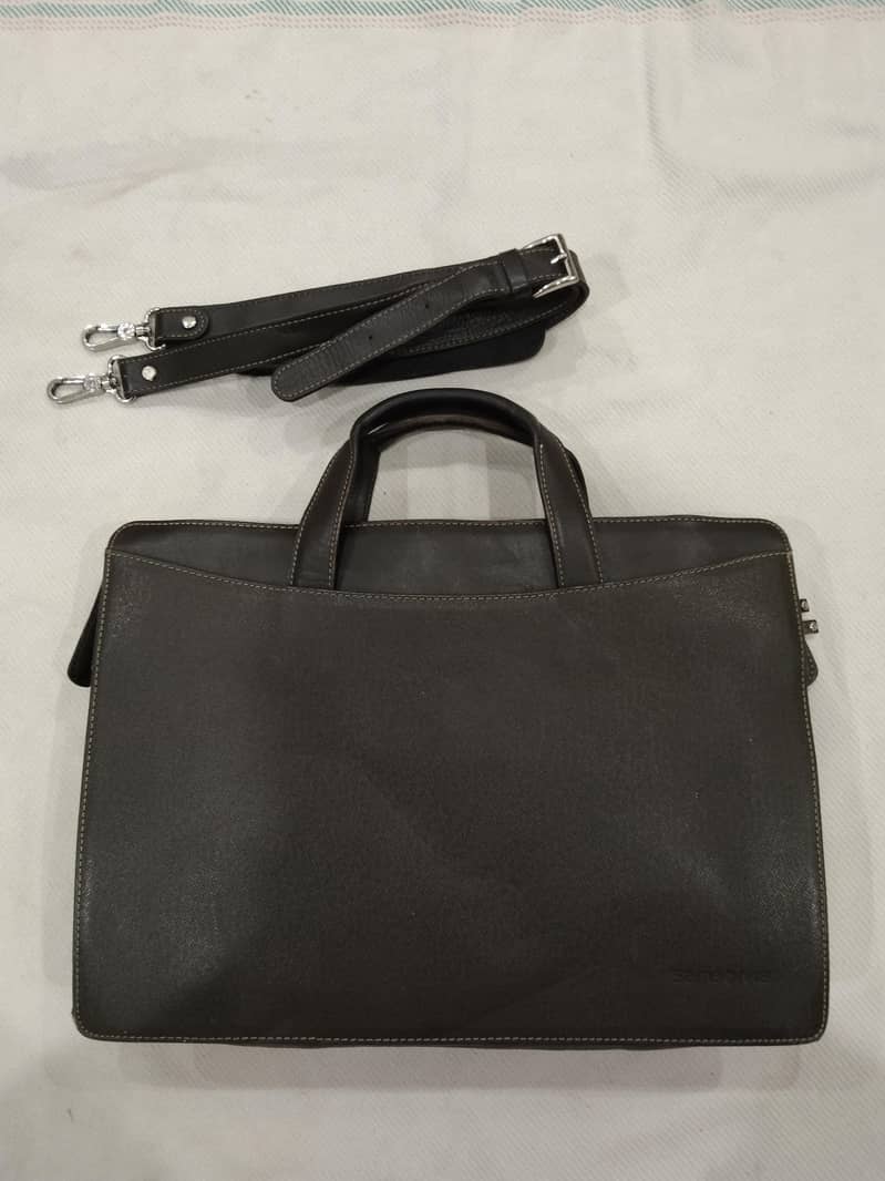 laptop bag 1