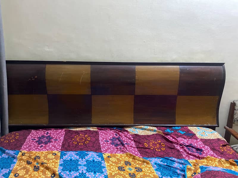 Double Bed WIth Dessing 4