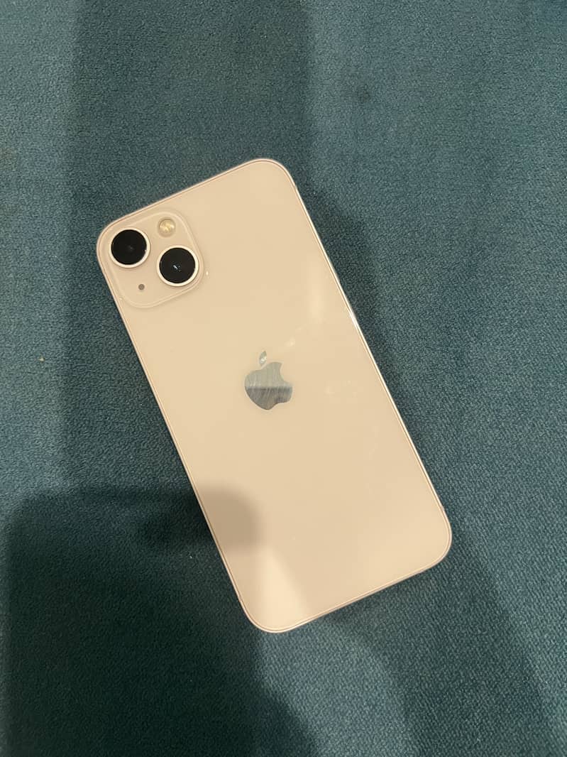 Apple iPhone 13 0