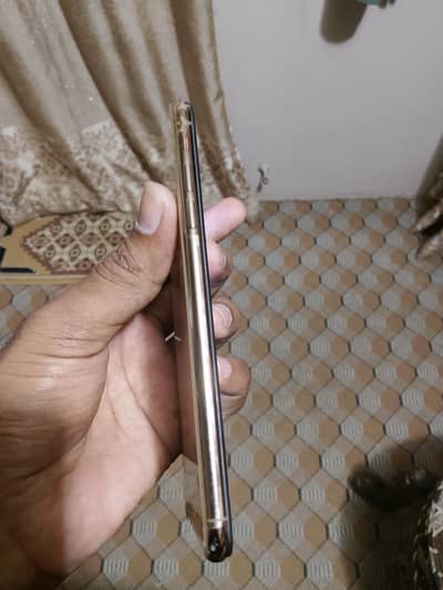 iphone xxmax.