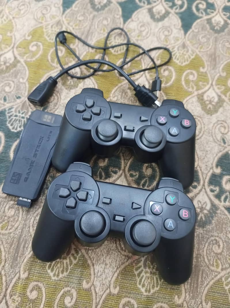 2.4G Wireless Controller GamePad 0