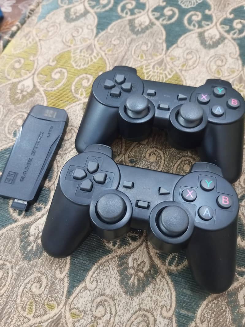 2.4G Wireless Controller GamePad 1