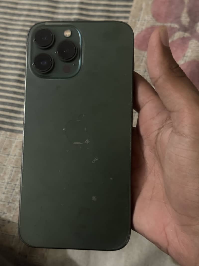 Apple iPhone 13 Pro Max 3