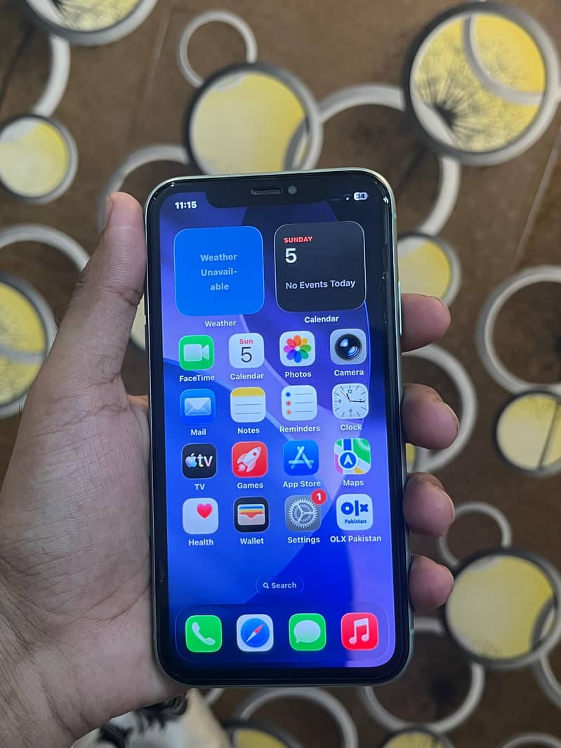Apple iPhone 11 5