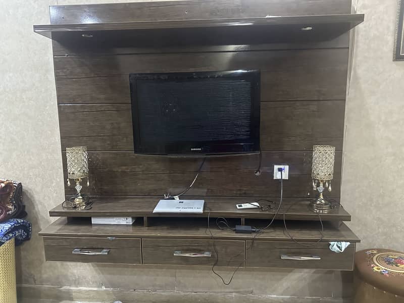 Media wall setting 1