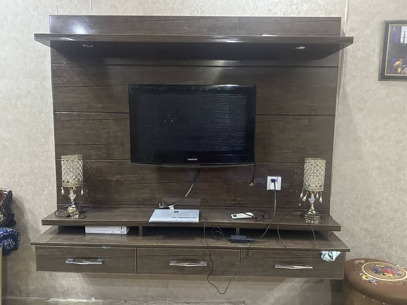 Media wall setting 2