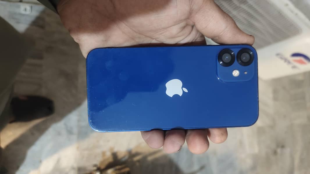 Apple iPhone 12 mini 5