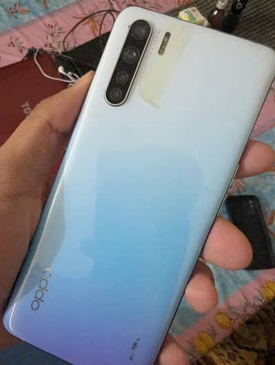 OPPO F15