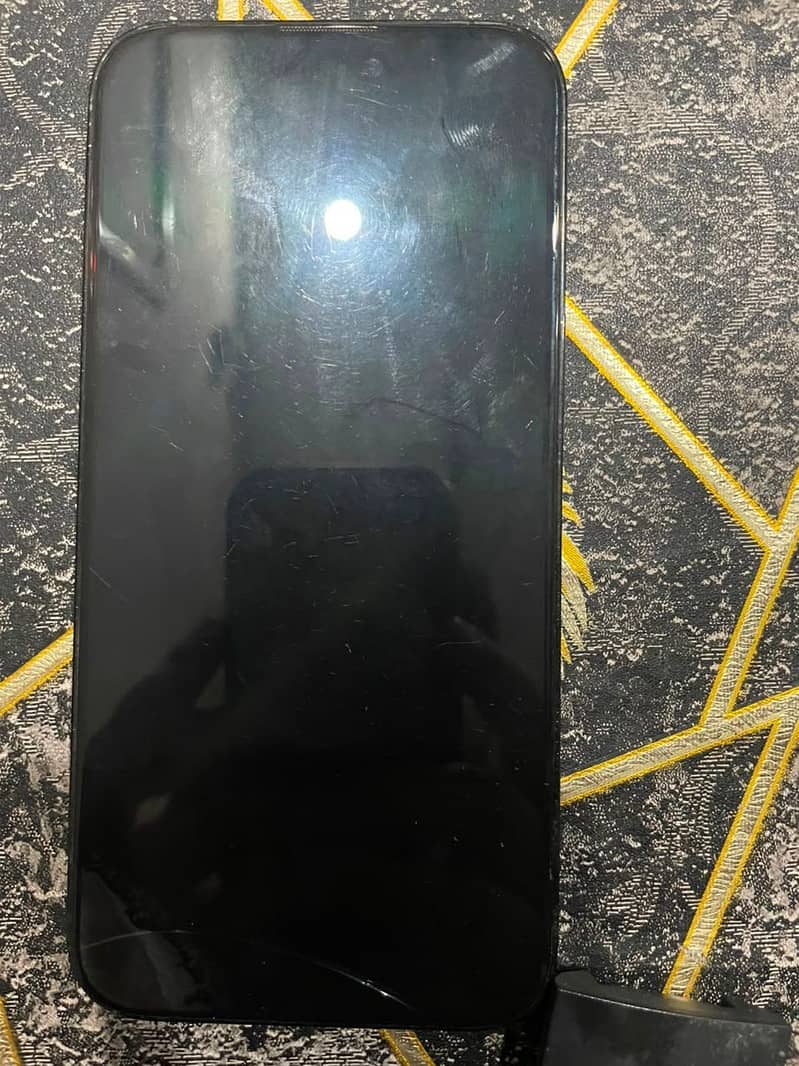 Apple iPhone 14 Pro Max 4