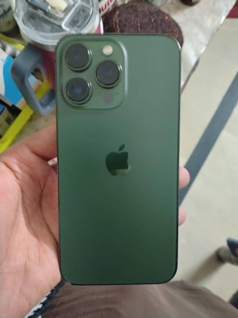 Apple iPhone 13 Pro 0