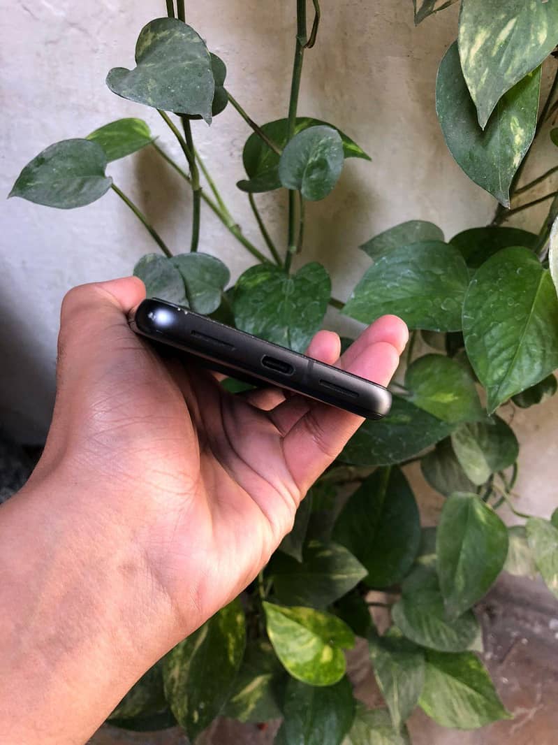 Google Pixel 8 1