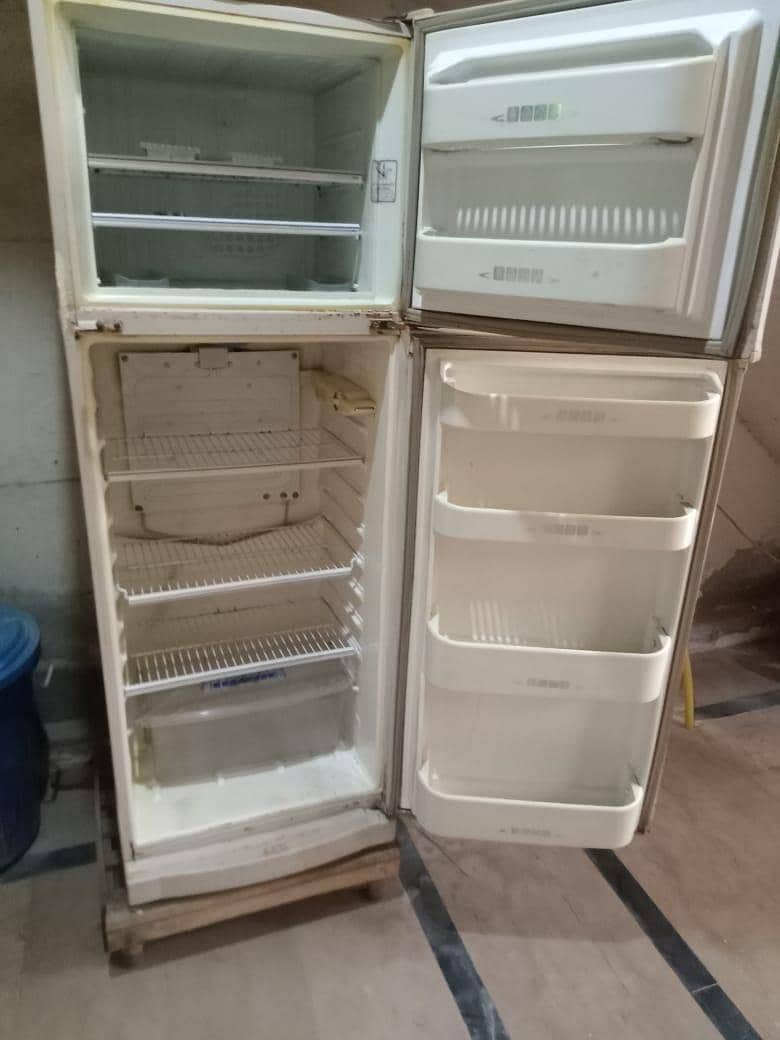 refrigerator 2