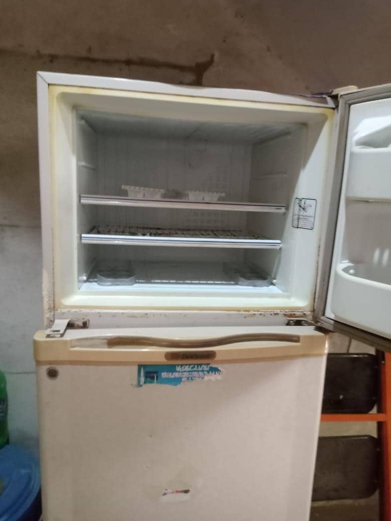 refrigerator 4