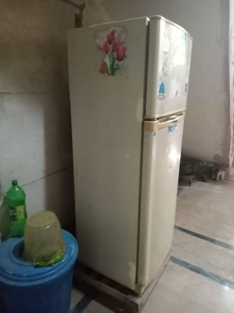 refrigerator 9