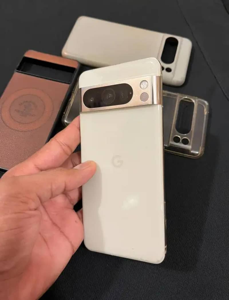 Google Pixel 8 Pro 0