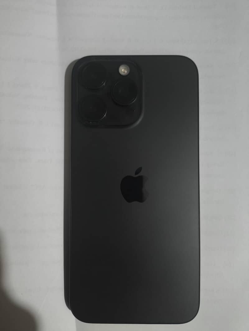 Apple iPhone 15 Pro Max 0
