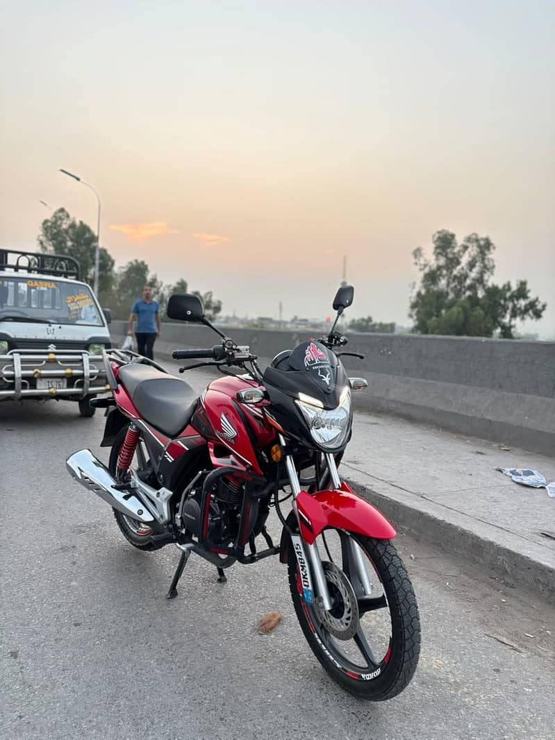 Cb150F 7