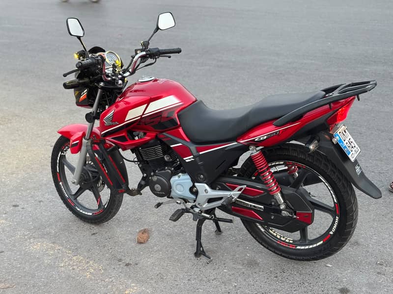 Cb150F 11