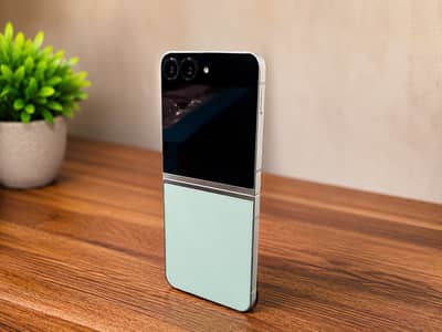 100% SEALED Z FLIP 6 12GB/512GB MINT COMPLETE BOX 5G SUPPORTED