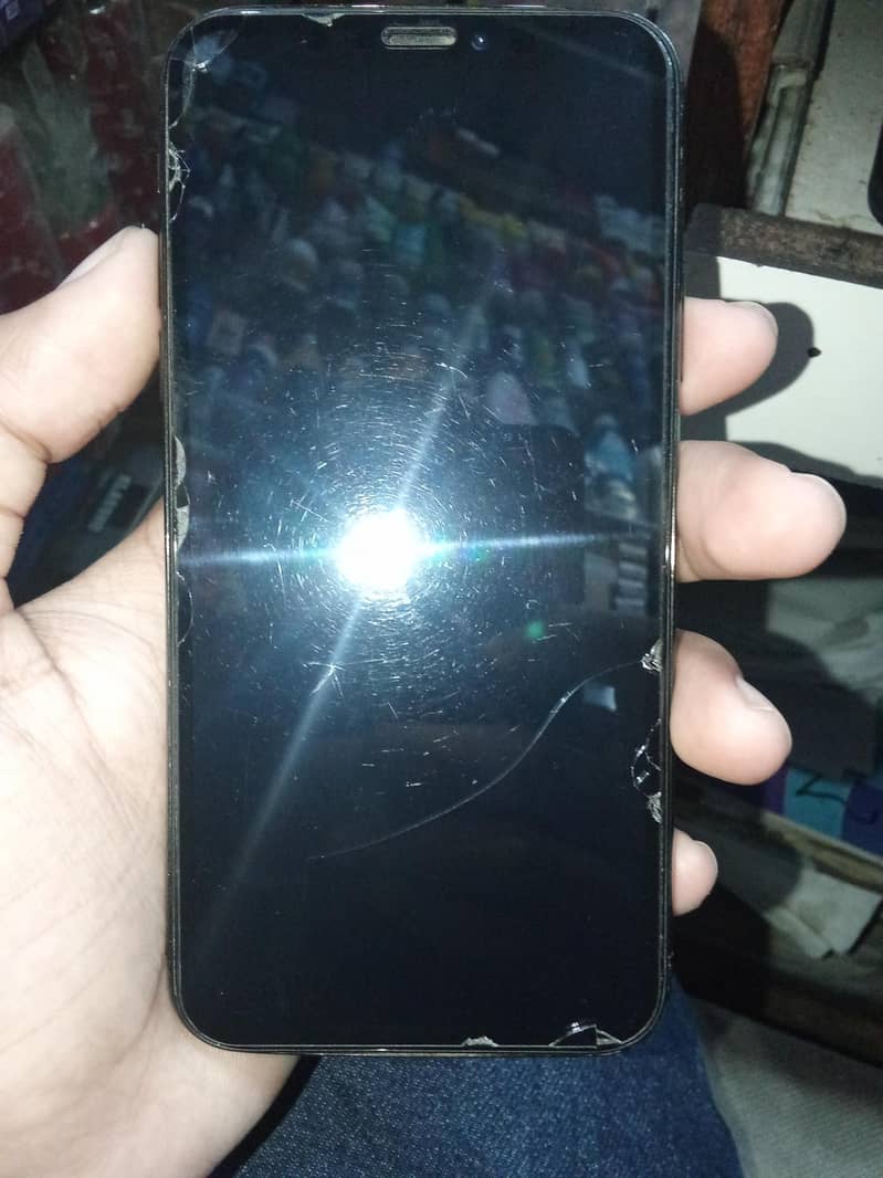 Apple iPhone X 0