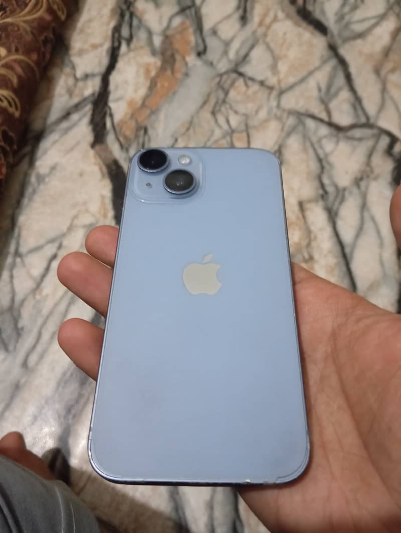 Apple iPhone 14 4