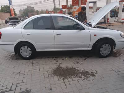 Nissan Sunny 2006