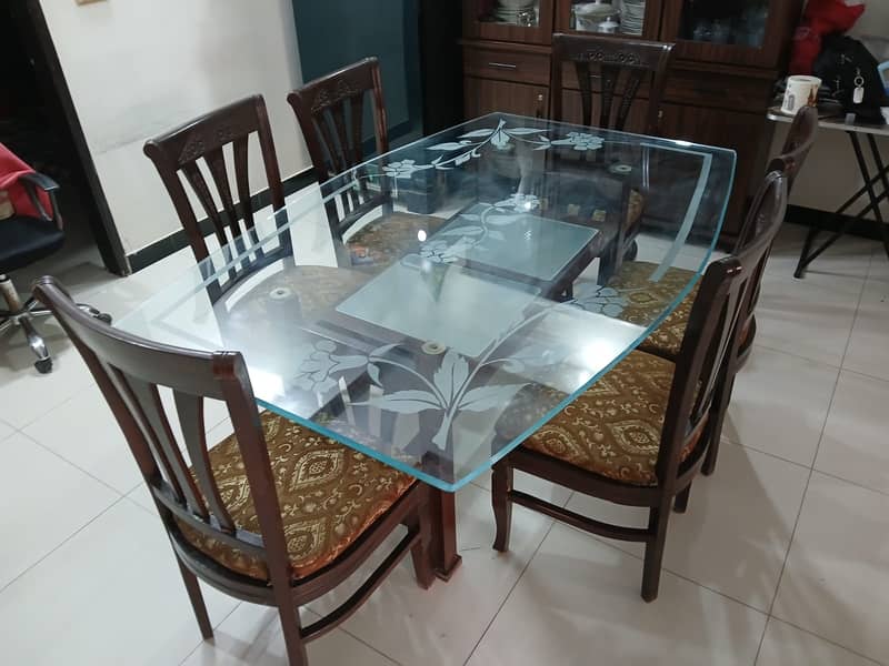 Dinning Table 0