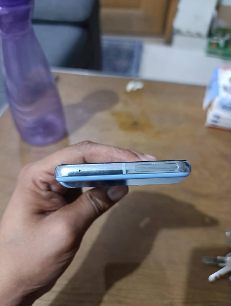 Google Pixel 8 Pro 6