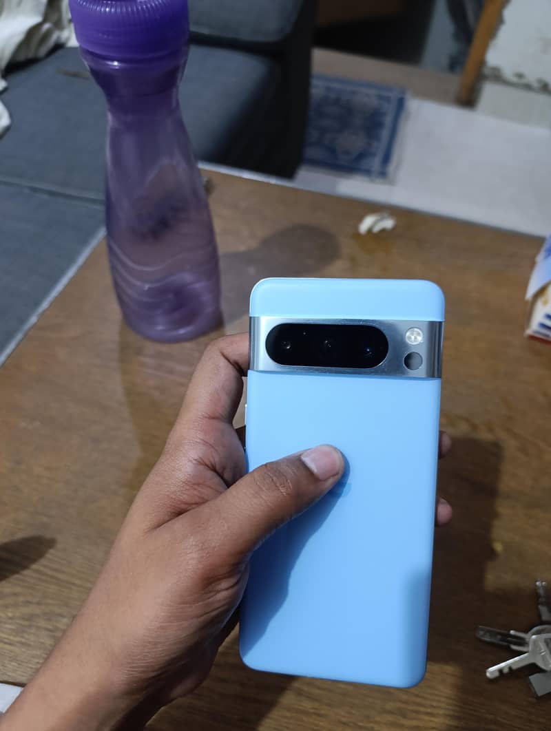 Google Pixel 8 Pro 7