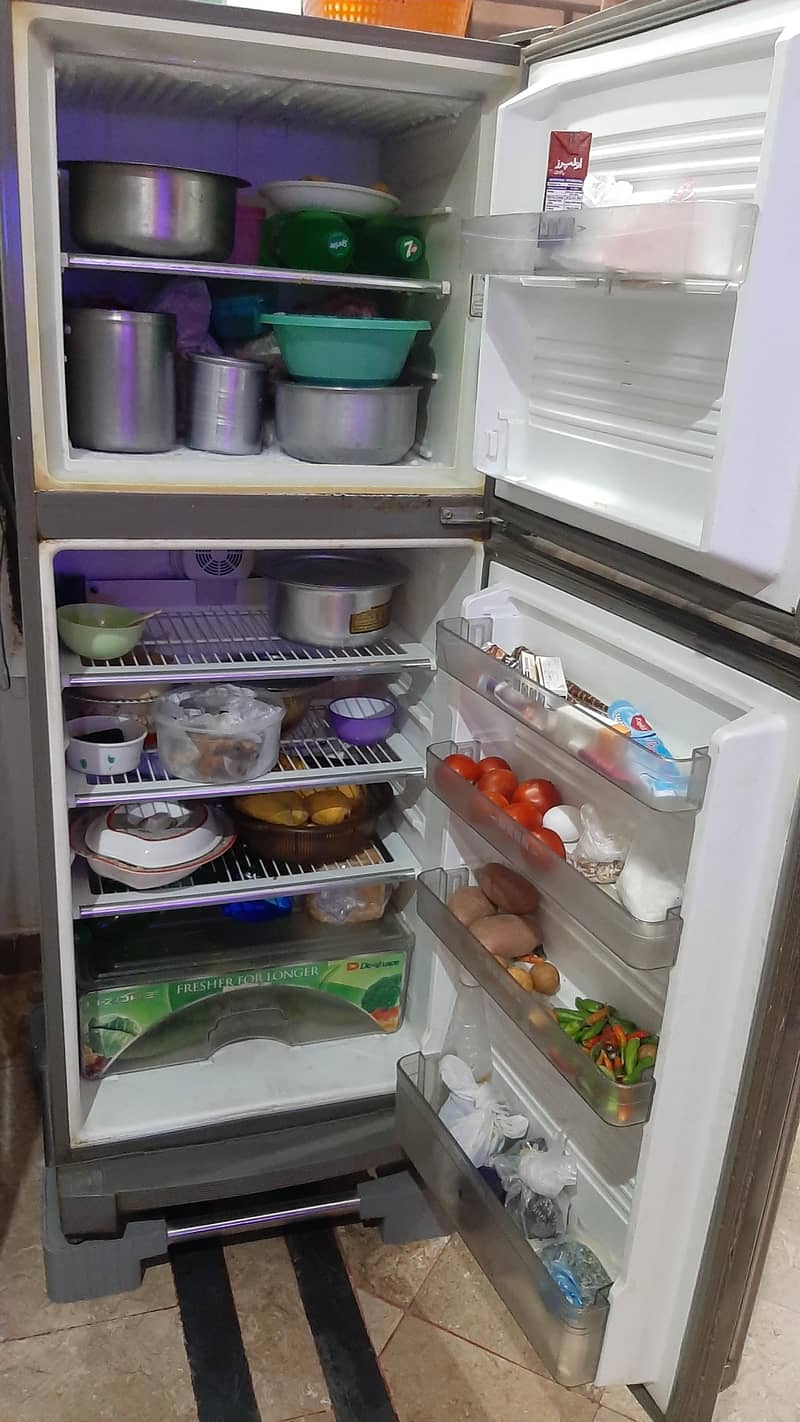 medium size refrigerator 1