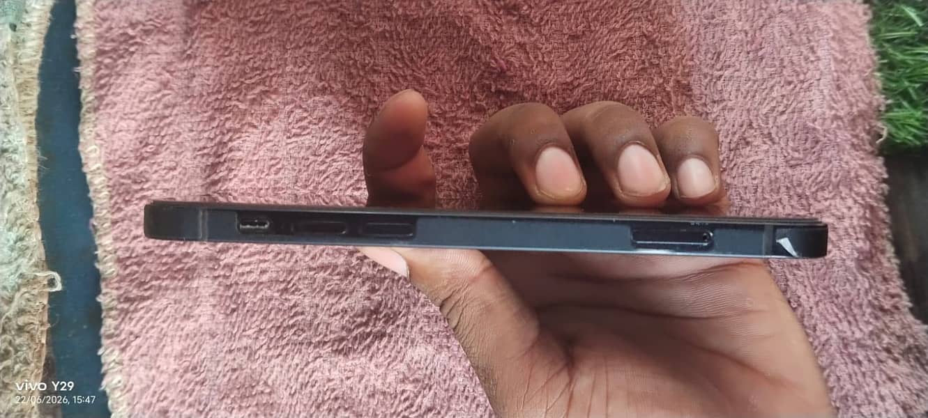 Apple iPhone 12 6