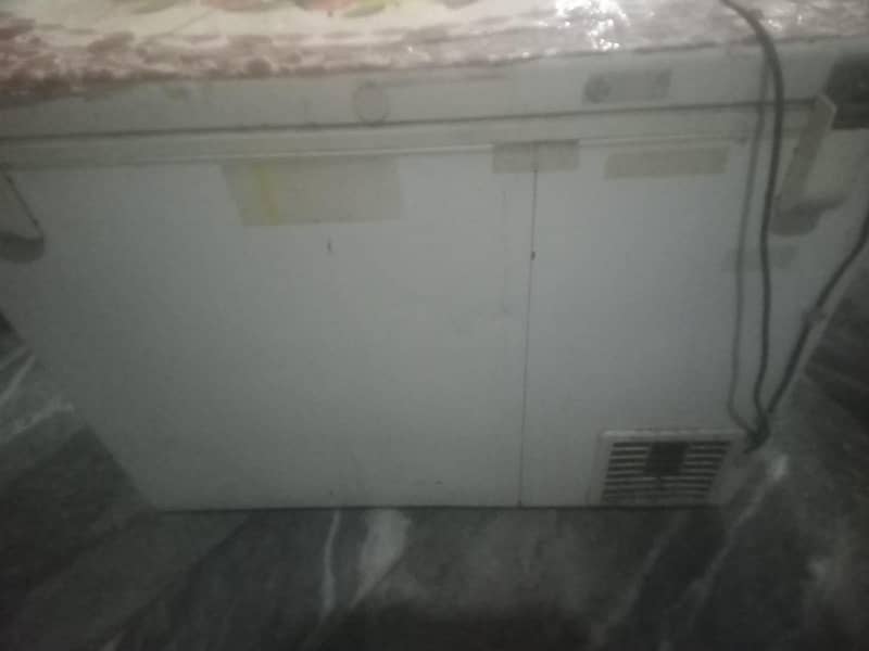 D freezer 7