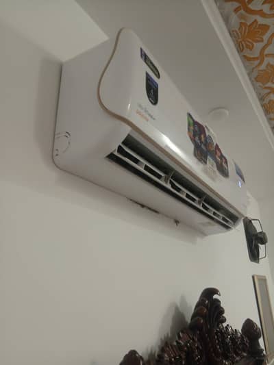DC INVERTER BRAND NEW TYPE AIR CONDITIONER ALL OK  GUARENTED