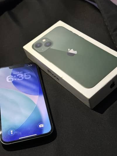 Apple iPhone 13