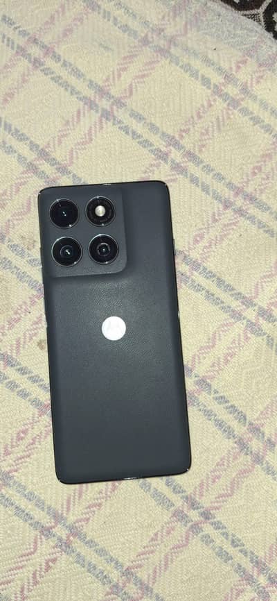 moto edge 2025 exchange offer