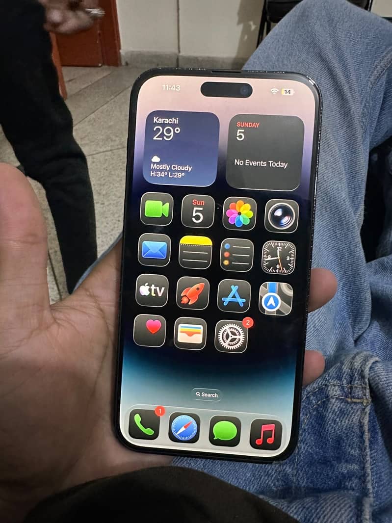 Apple iPhone 14 Pro Max 0