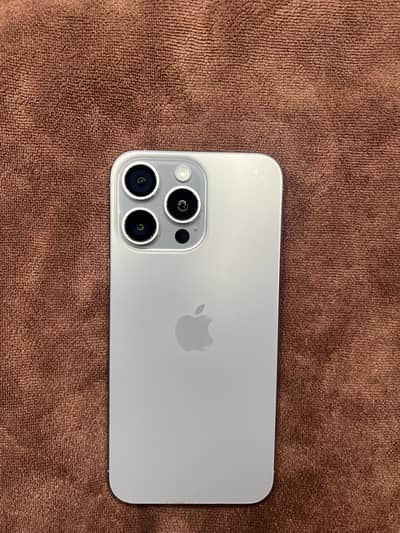 Apple iPhone 15 Pro Max