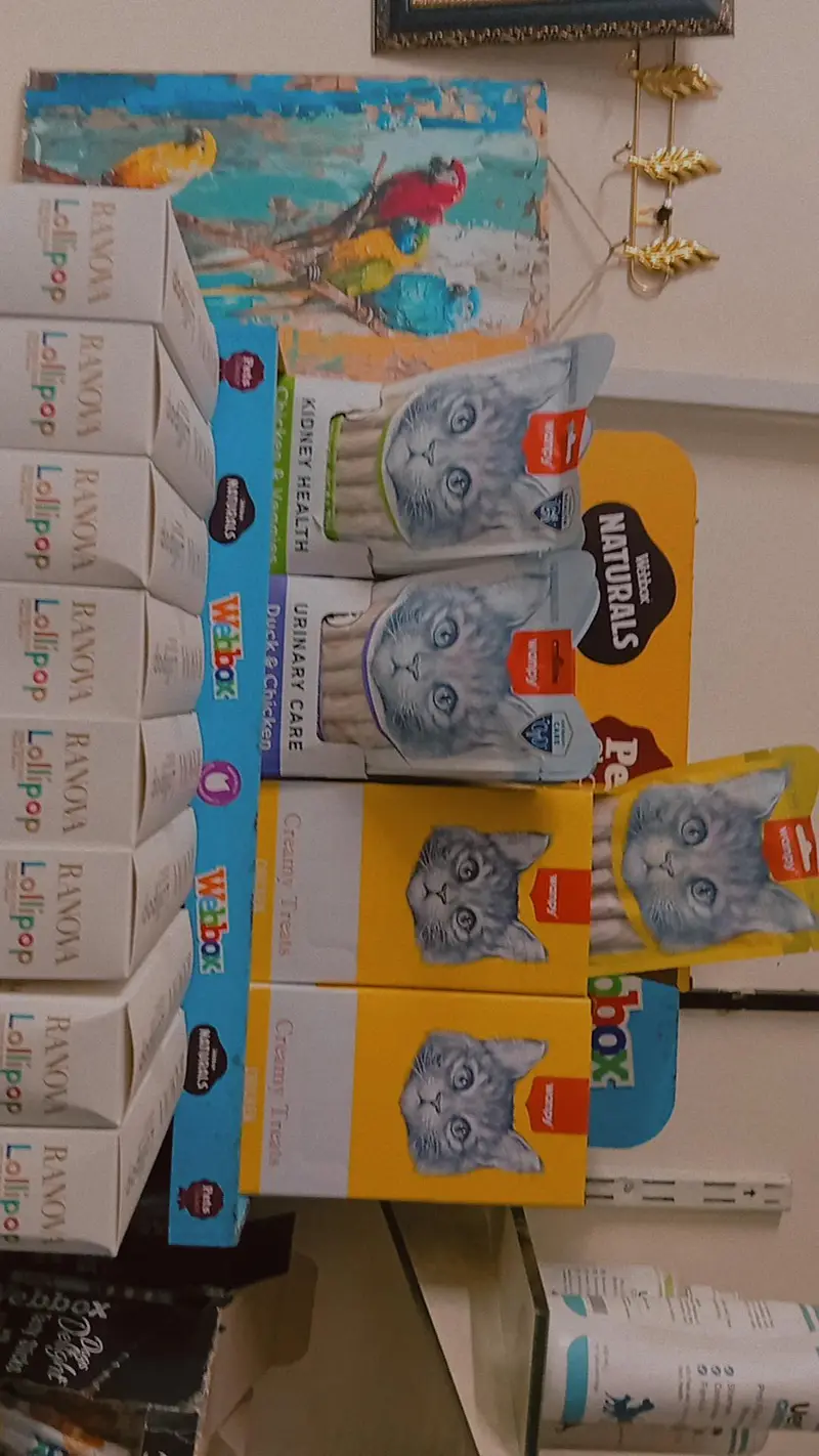Pet Feed and accessories available — photo 10