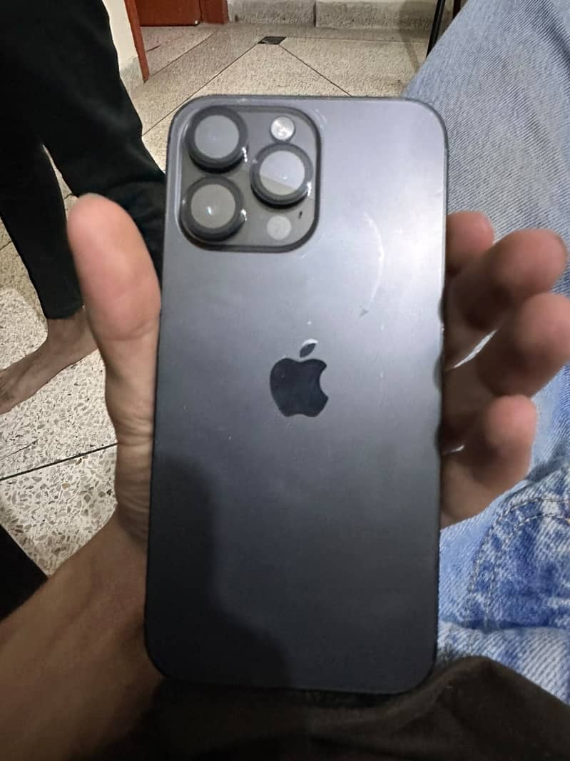 Apple iPhone 14 Pro Max 3