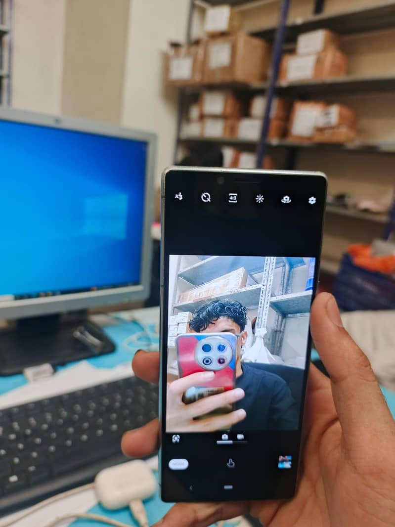 Sony 1 7