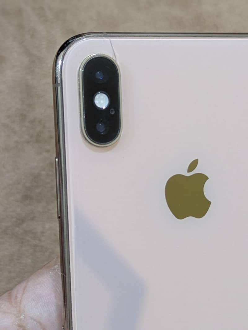 “iPhone XS” 5