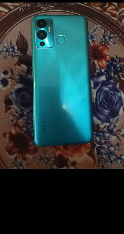 Infinix Hot 12 Play