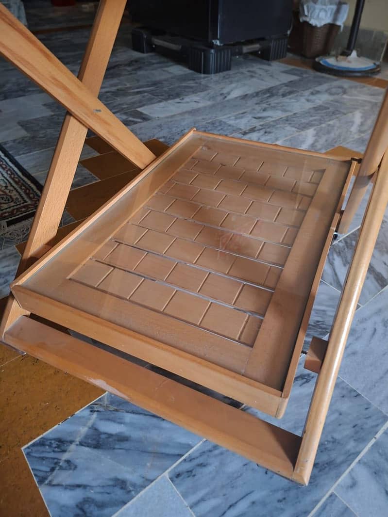 Tea Trolly table 4