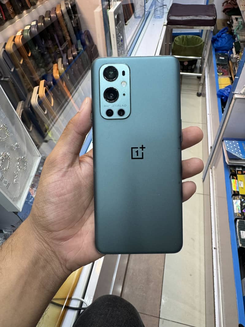 One Plus 9 Pro 0