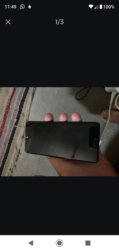 aquos R3 original panel available haii. . bikul ok or battery Bhi haii
